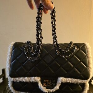 Gilda Paris Black Quilted Chain Shoulder Bag